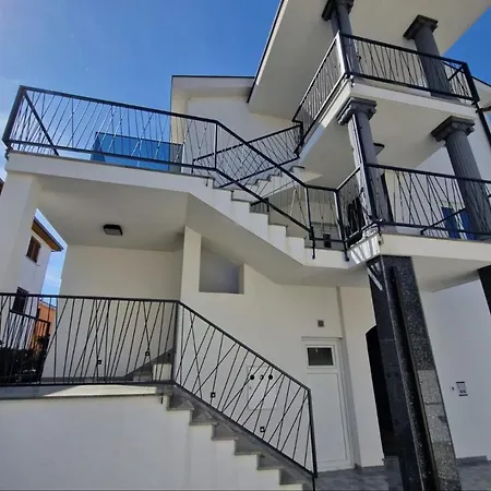 Amra In For Max 27 Persons * Porec