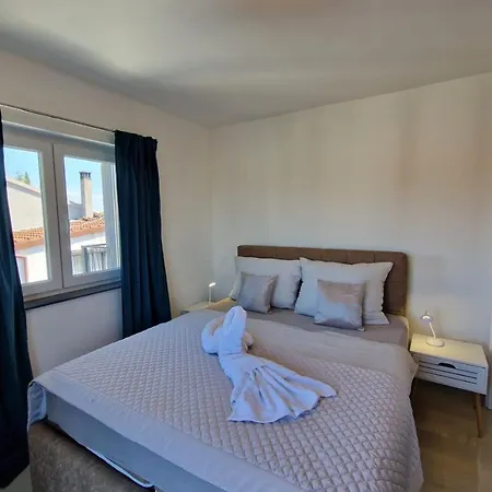 Hotel Amra In For Max 27 Persons Poreč