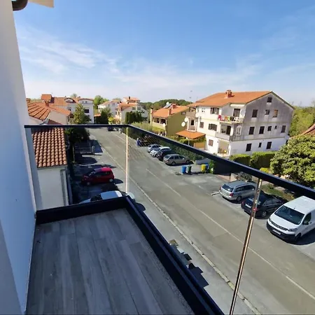 Hotel Amra In For Max 27 Persons Poreč